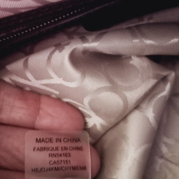 CALVIN Klein  Dome Satchel  Wide Zip Top Opening  Roomy interior - Picture 13 of 14